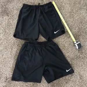 Bundle! Men’s large Nike running shorts